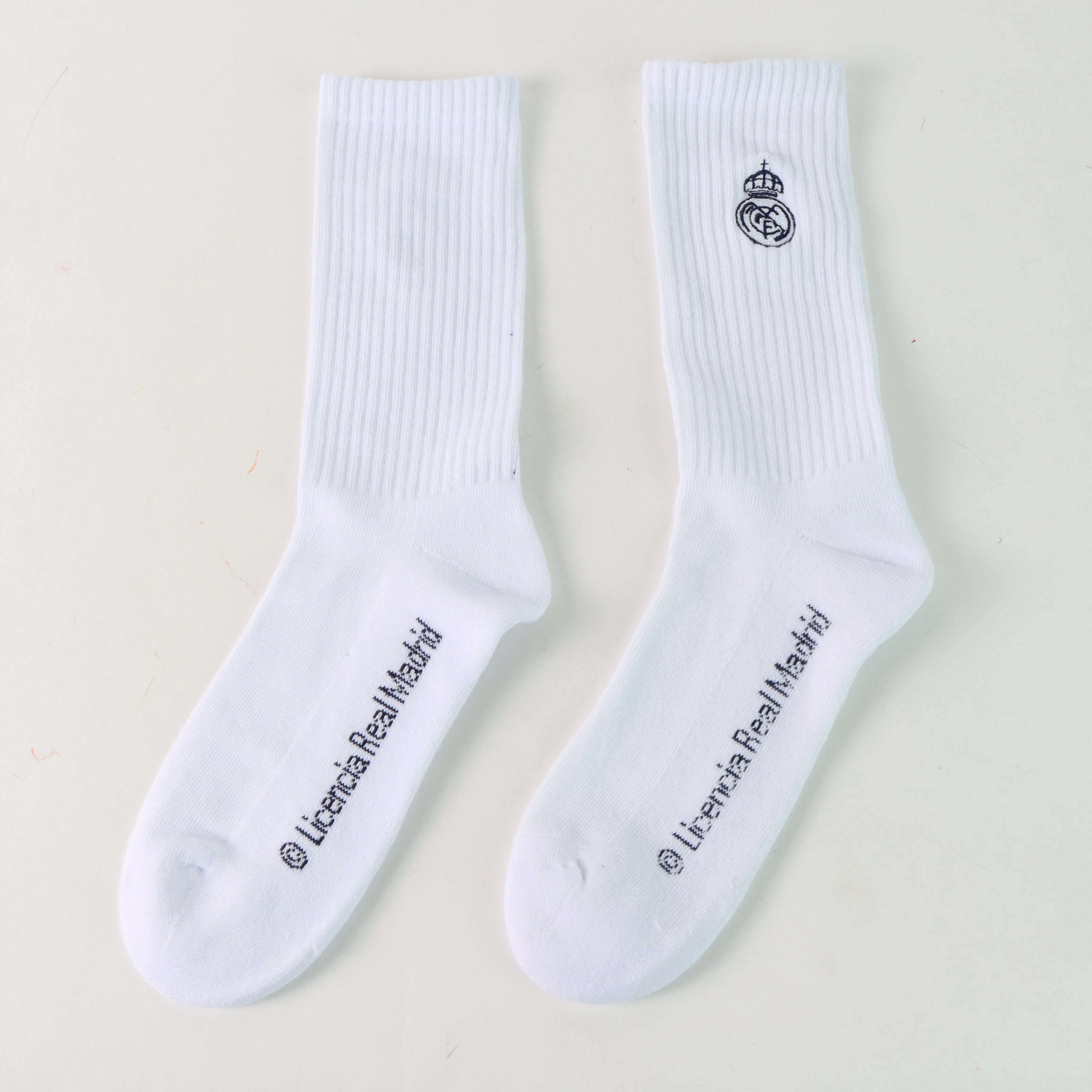 Pack of 3 Long Multicolor Socks - Image 8