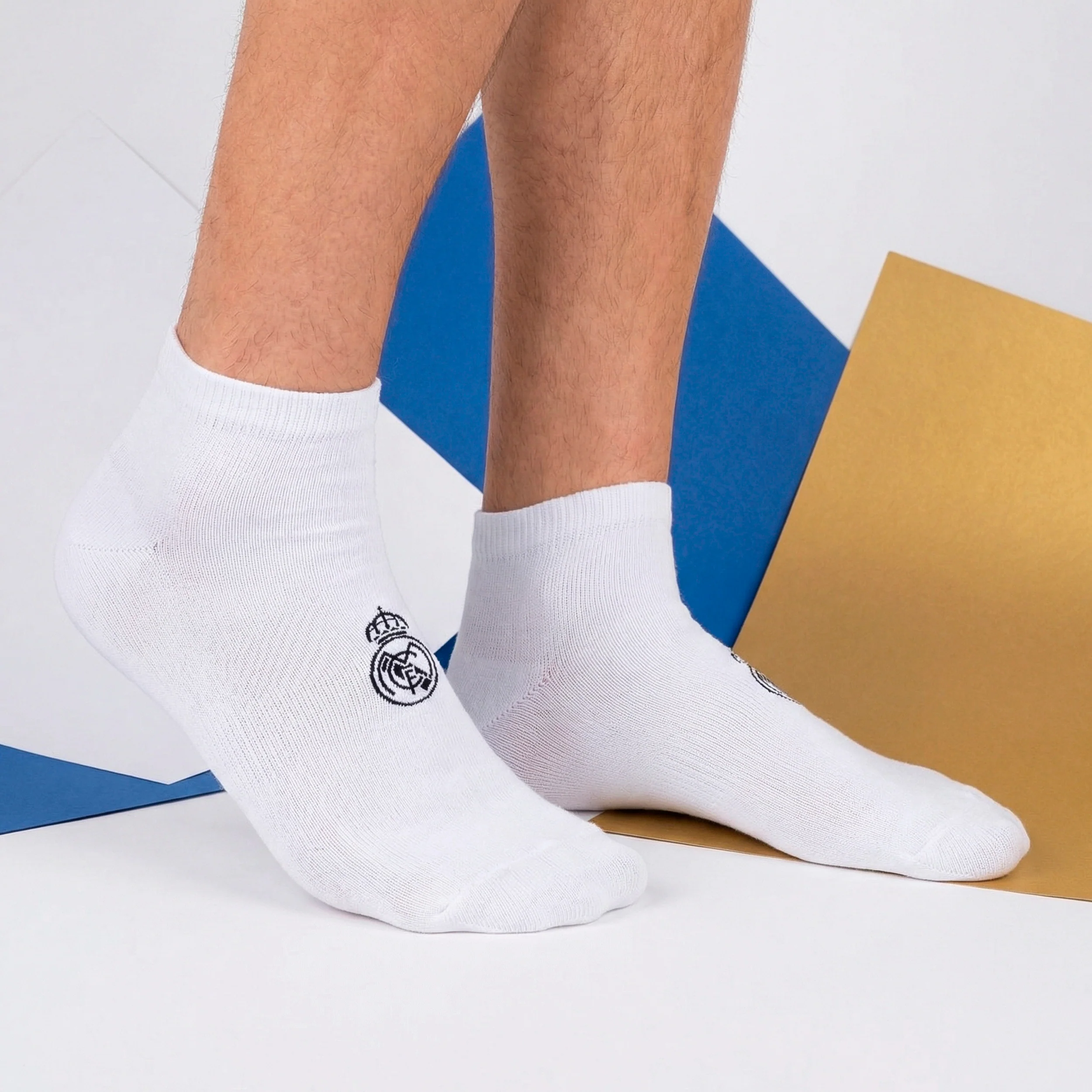 Pack of 2 Short White Socks - Image 2