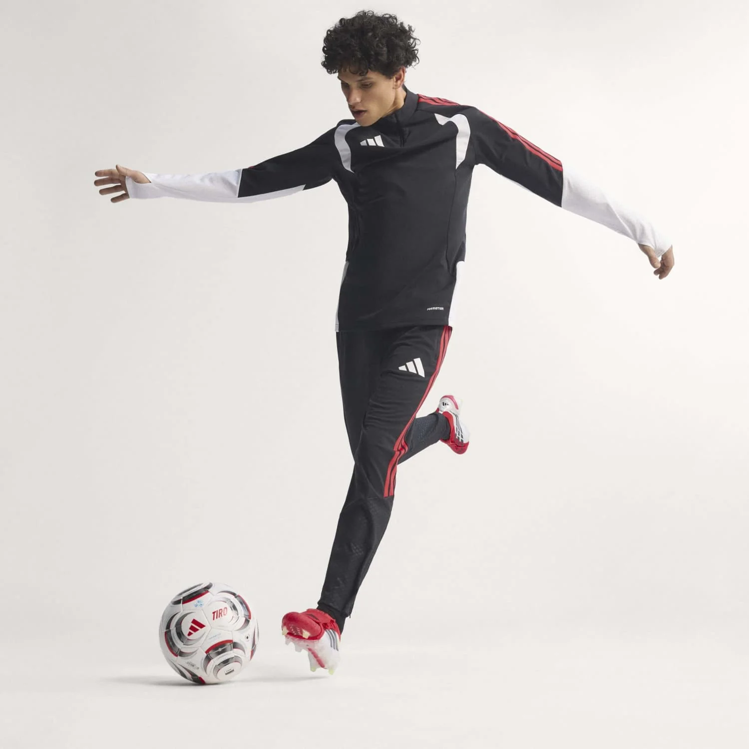 Mens adidas Predator Elite Tongue Football Boots Red - Image 13