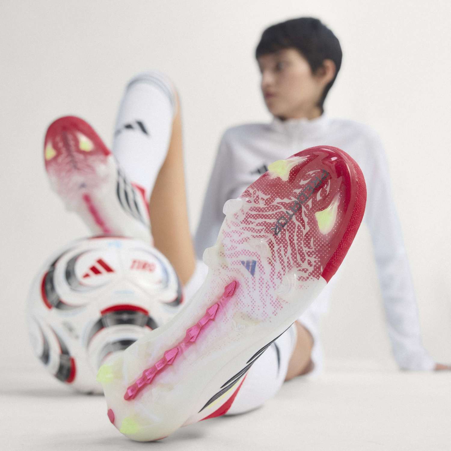 Mens adidas Predator Elite Laceless Football Boots Red - Image 7