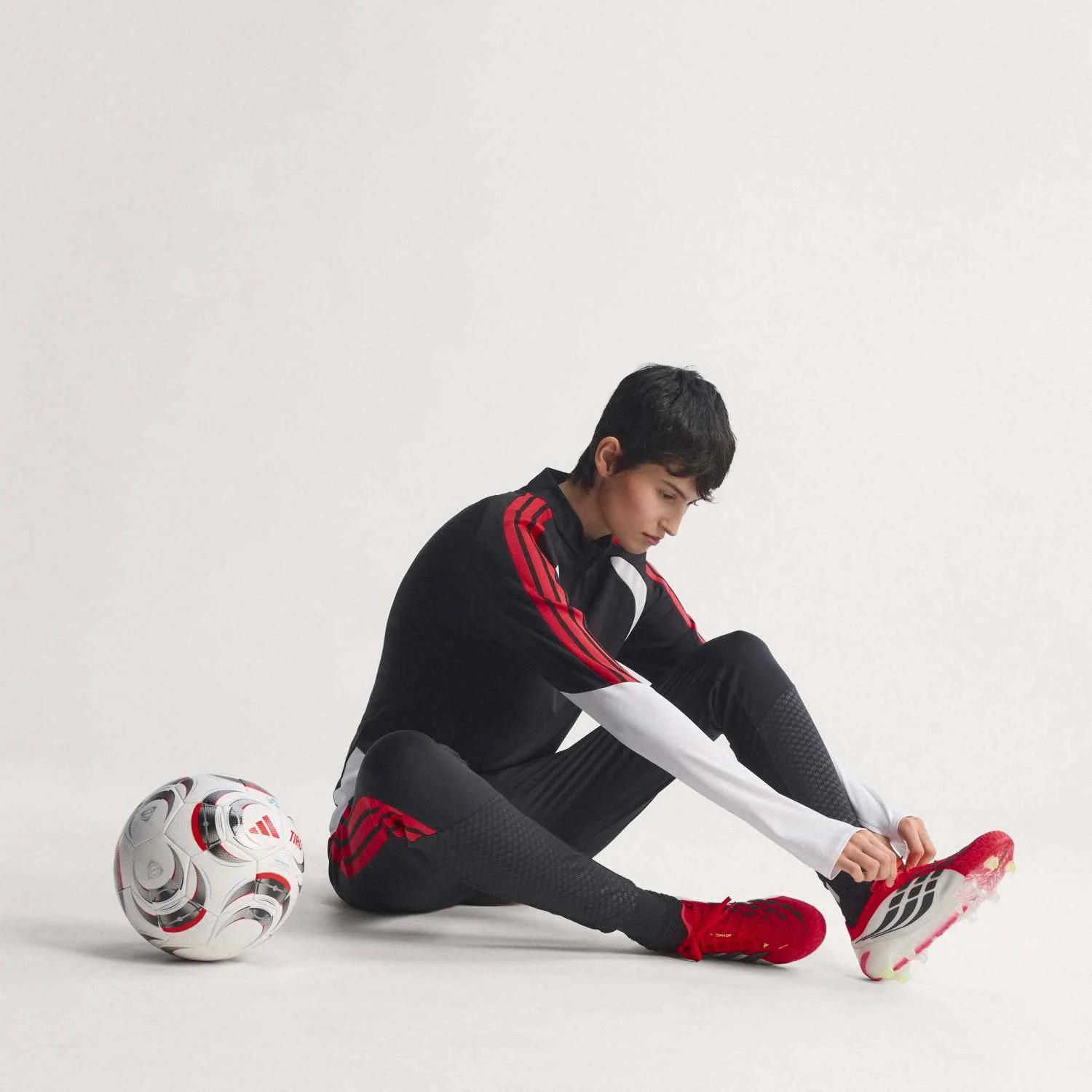 Mens adidas Predator Elite Football Boots Red - Image 12