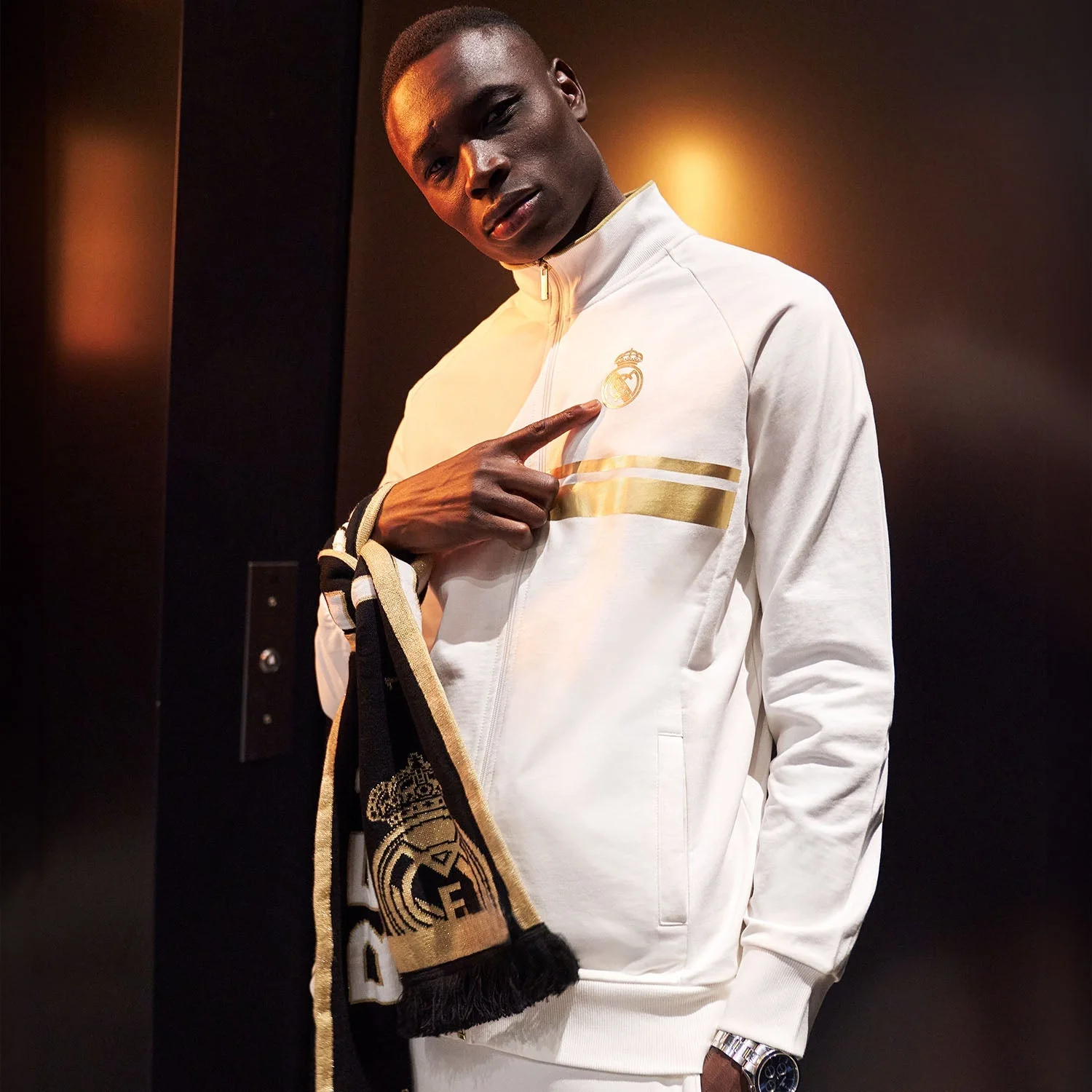 Mens White & Gold Track Top - Image 5