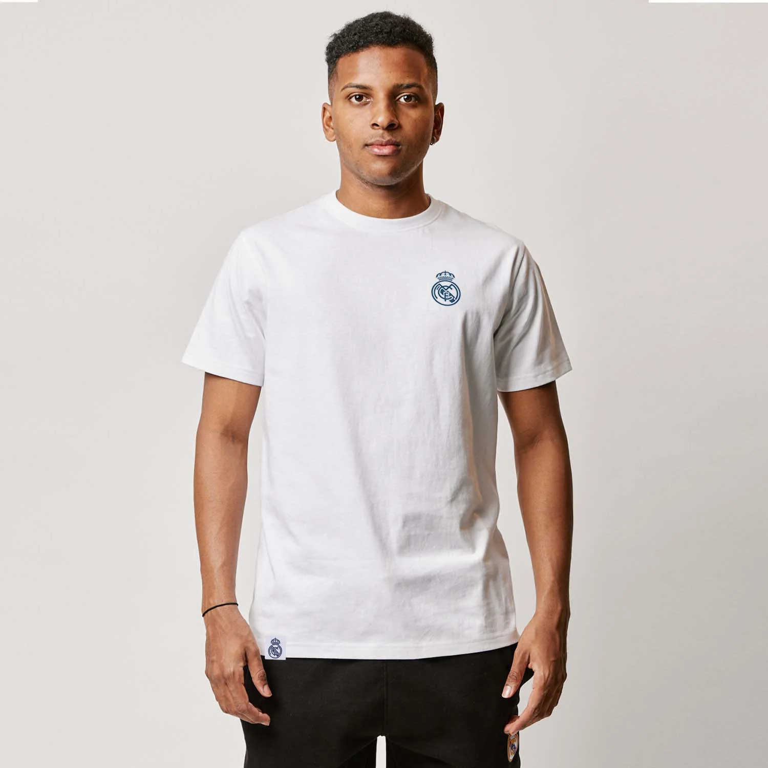 Mens Essentials Monocolor Crest T-Shirt White - Image 5