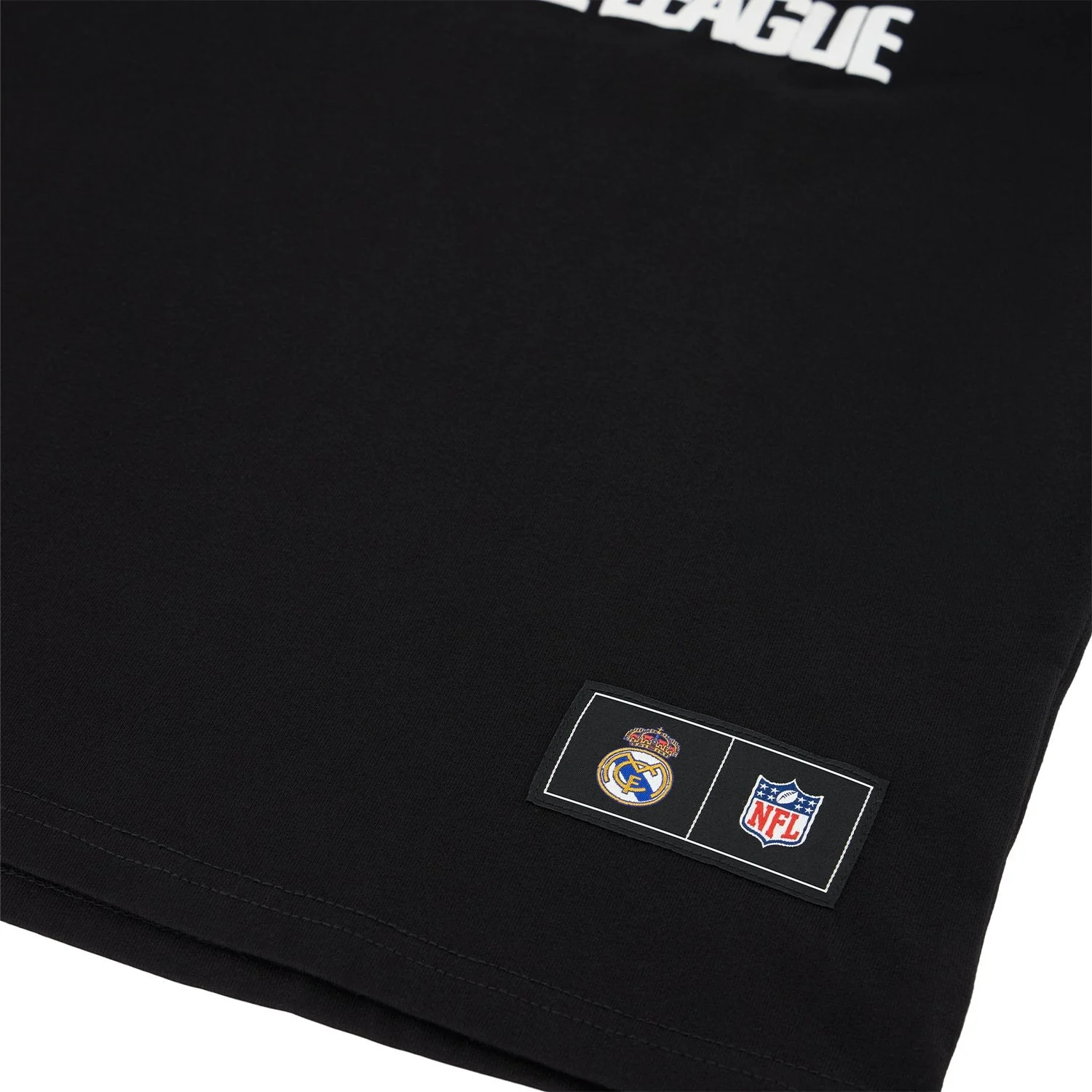 Mens Real Madrid x NFL T-Shirt Black - Image 4