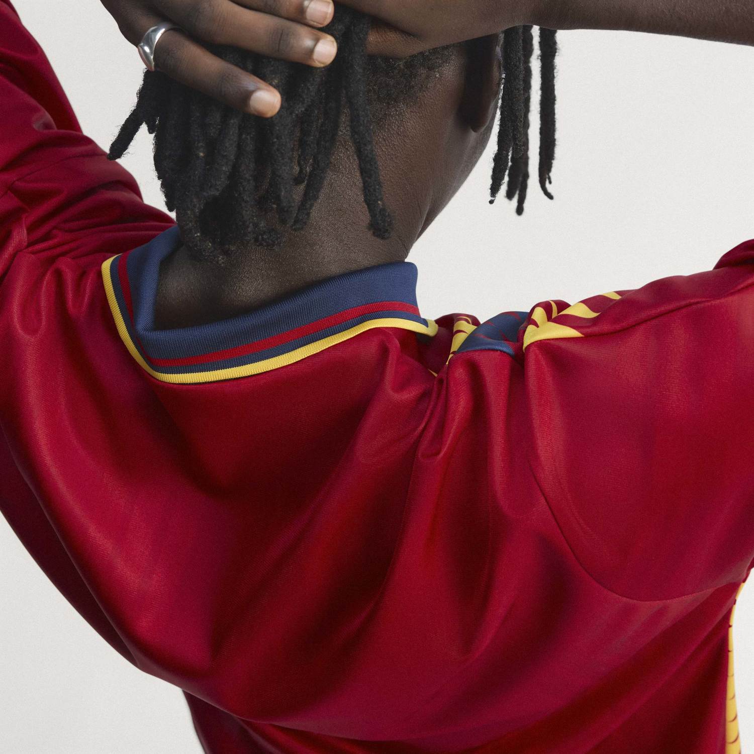 Spain Mens Home Retro Jersey 1996 Red - Image 15