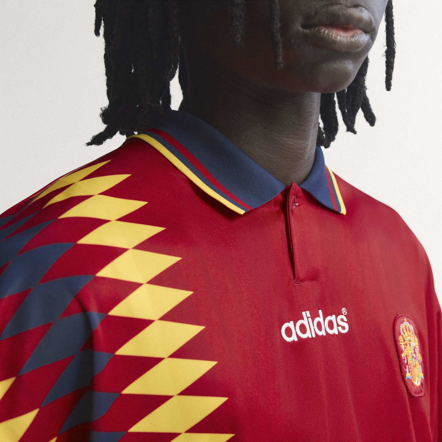 Spain Mens Home Retro Jersey 1996 Red - Image 17