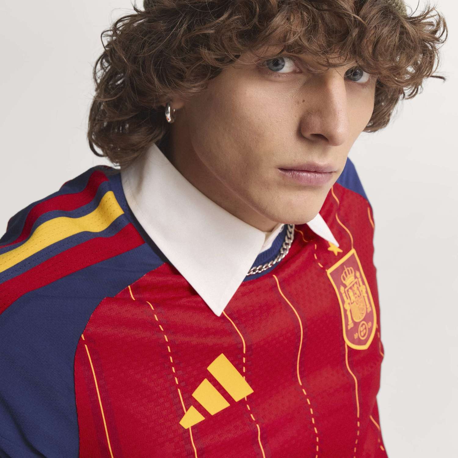 Spain Mens Authentic Home Jersey World Cup 2026 Red - Image 9