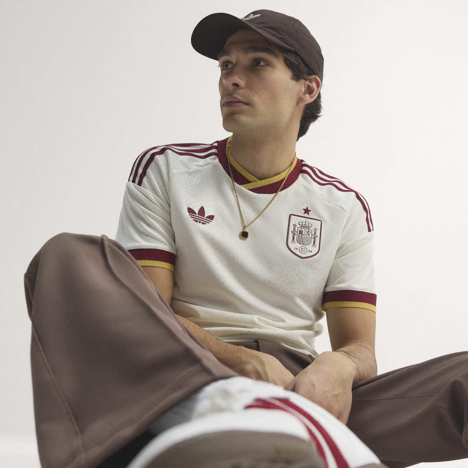 Spain Mens Authentic Away Jersey World Cup 2026 White - Image 10