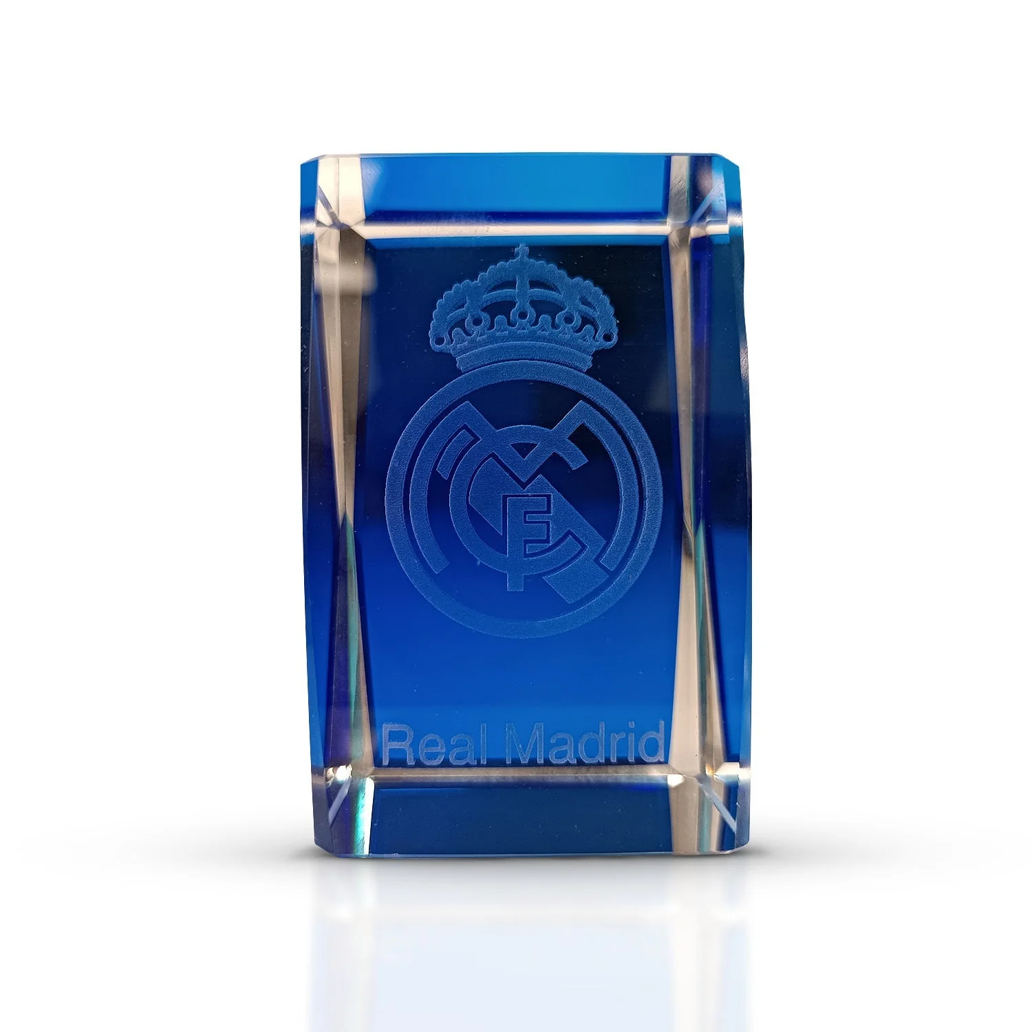 Real Madrid Crest Crystal Figure - Image 2