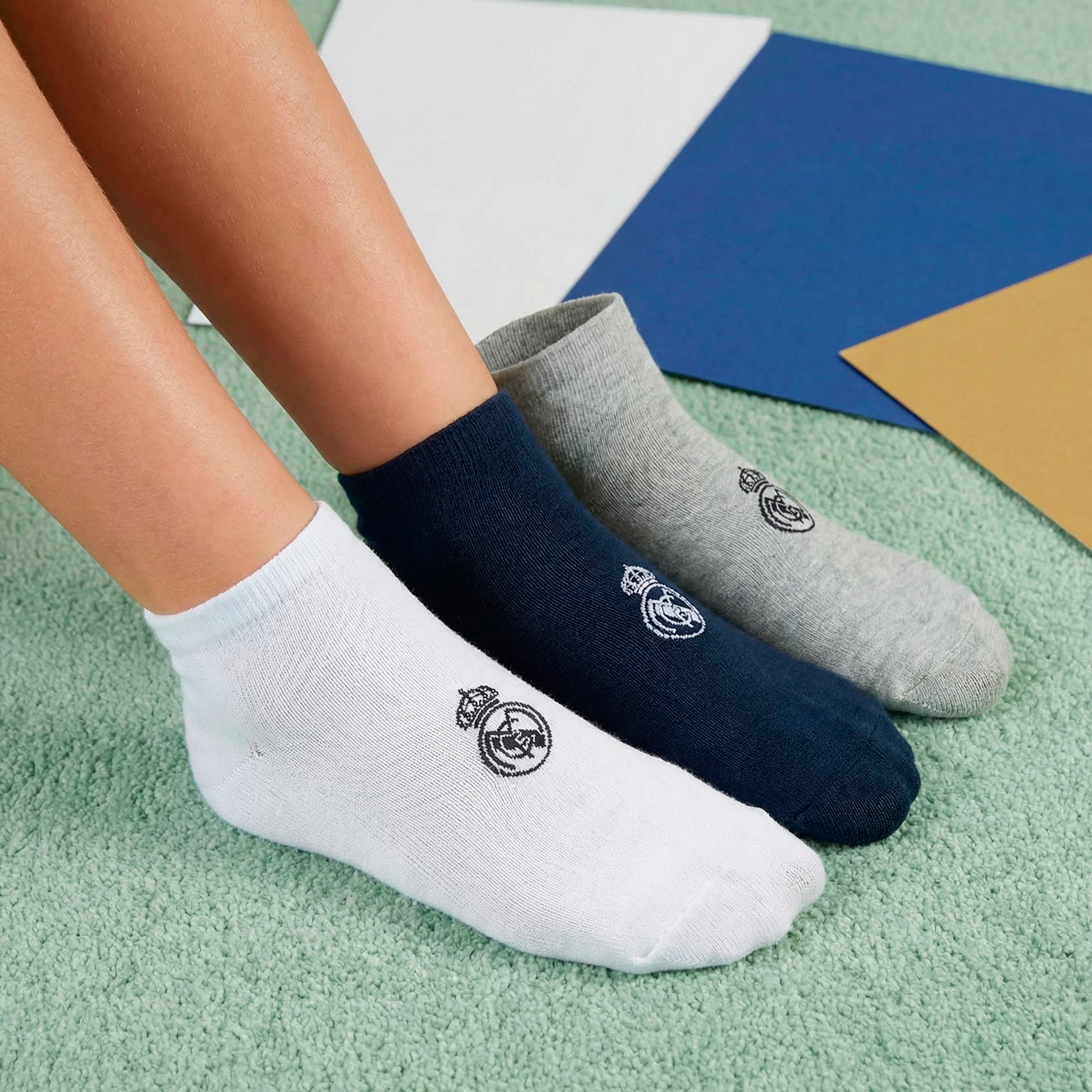 Pack of 3 Short Youth Multicolor Socks - Image 5